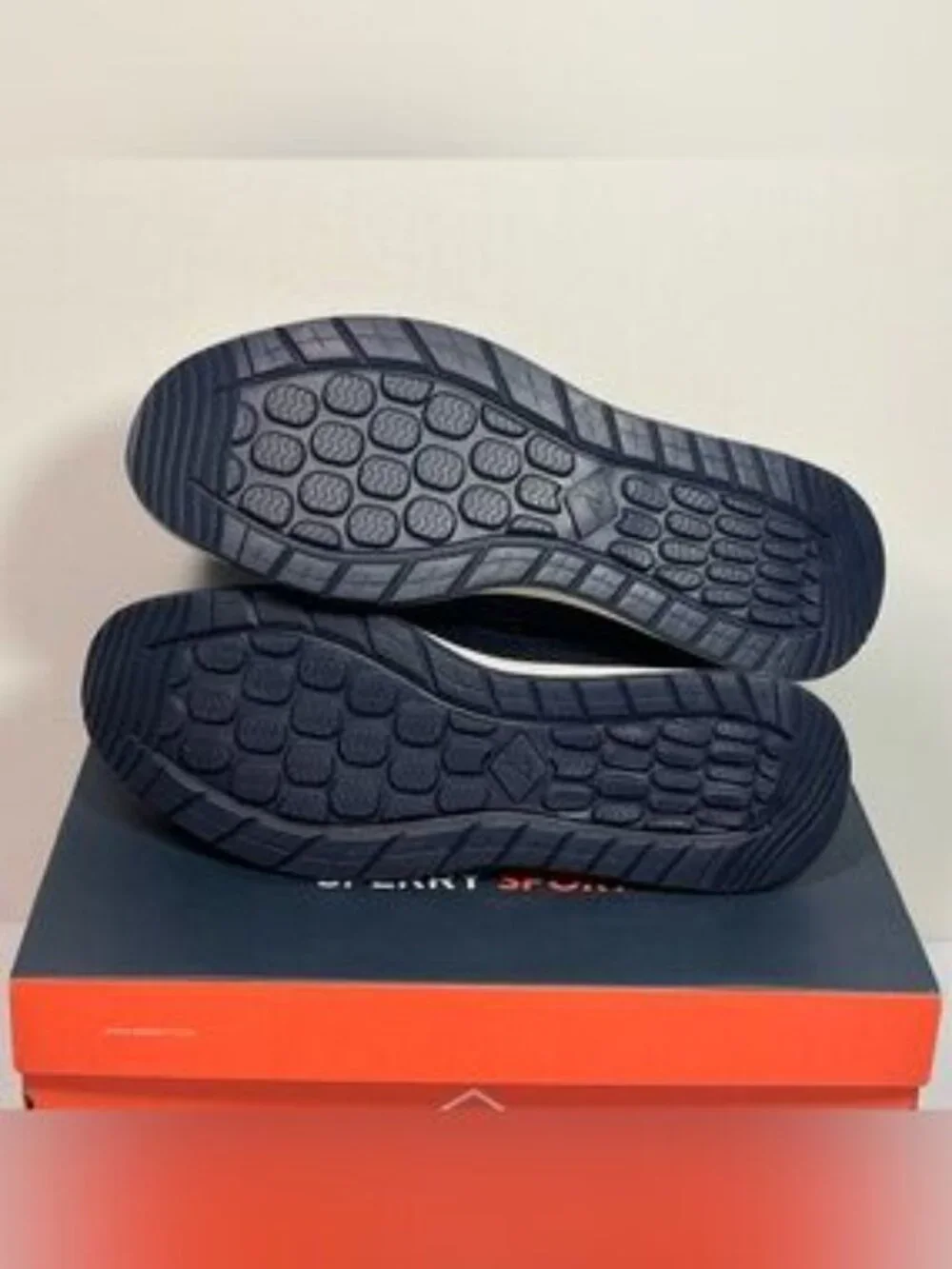 Sperry lightweight navy